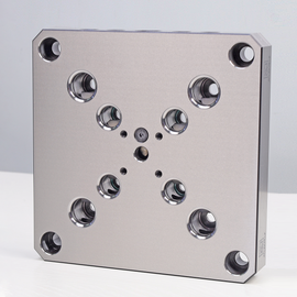 CNC Xindian Precision CNC milling machine four-axis five-axis machining rigid iron material manual chuck D96-D52